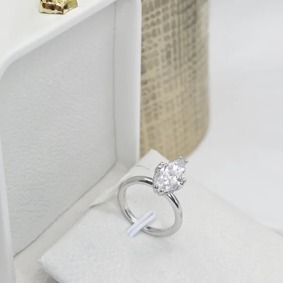 4CWT Moissanite 8-prong marquise cut set in solid S925 sterling silver. - Picture 9 of 11